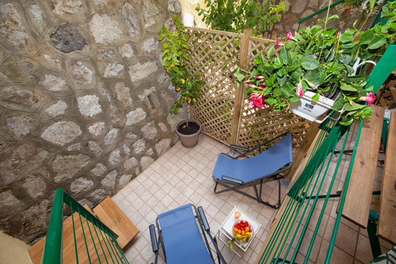 Millie's Place 3*